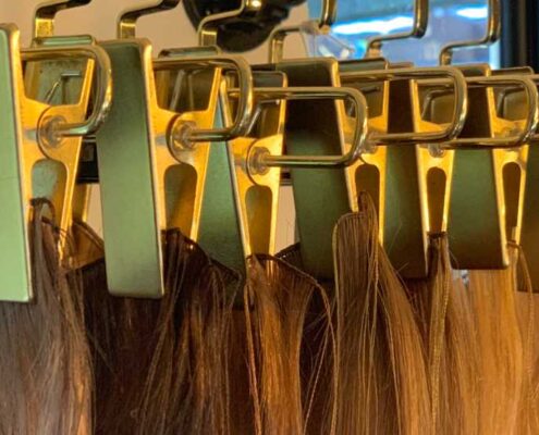 Hoe was je het beste je hair extensions, tips op een rij.